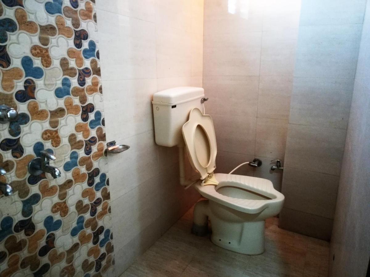 Hotel Shiv Regency Kukma Экстерьер фото