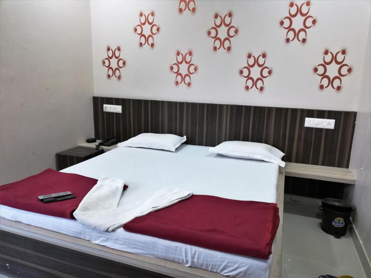 Hotel Shiv Regency Kukma Экстерьер фото